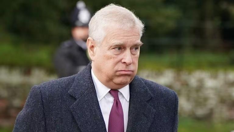 英国警方承认对国王之弟安德鲁住所的搜查令不合法