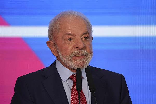 卢拉呼吁选民积极参与总统选举 强调重视青年群体