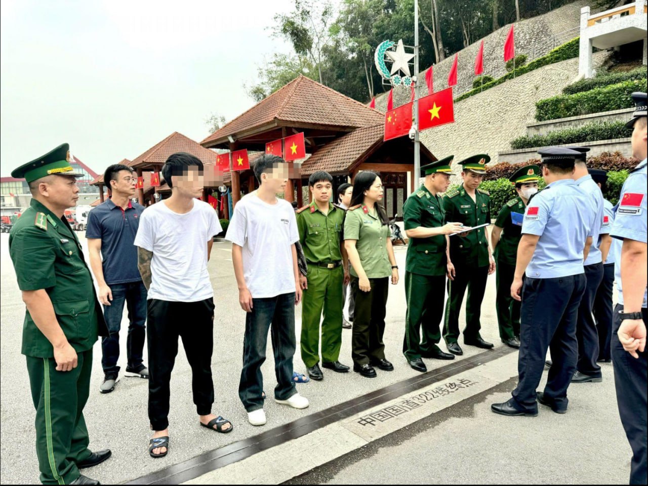 越南资讯:加强外籍人员管理:76名中国公民因违法被依法遣返