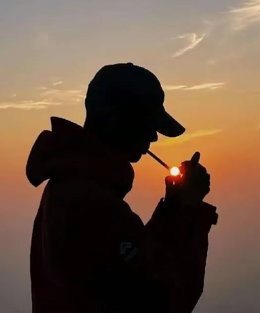 群友分享 人生有些决定,只需要一分钟;但有些后果,却要用一辈子去承担。