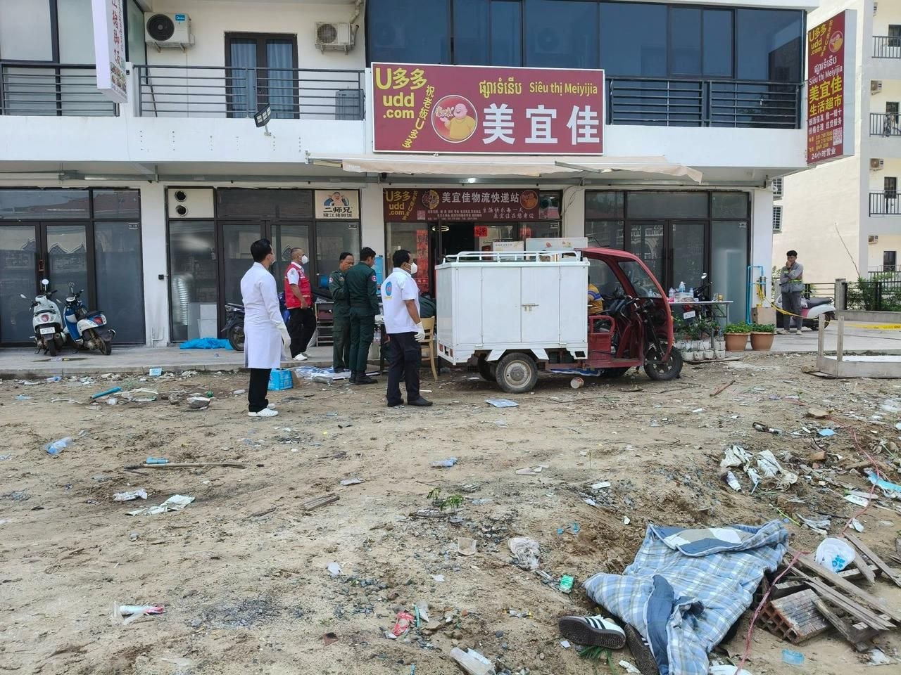 一名中国男子从11楼坠亡