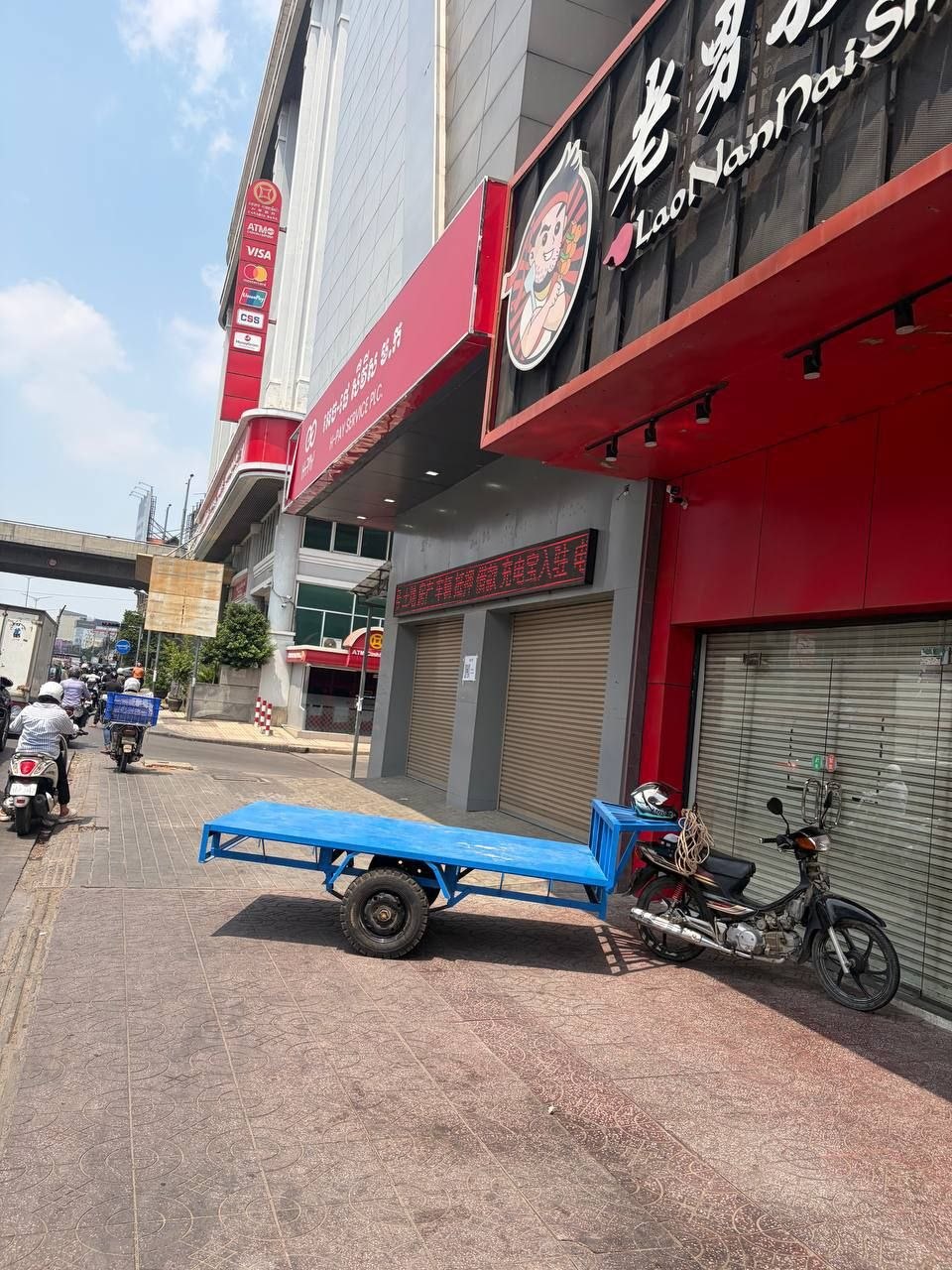 最新消息:汇旺的商铺已经出租了,已经死硬了,所有用户,不要再等了。