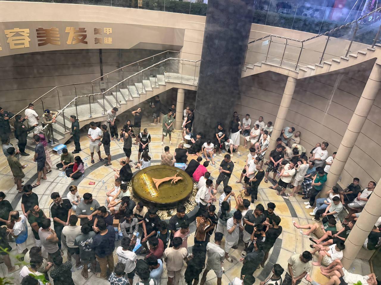 金边“径地普尔曼酒店”抓了218人!