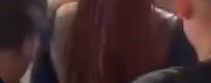 泰国警方芭堤雅扫荡非法卖淫活动,16名外籍女性被拘留