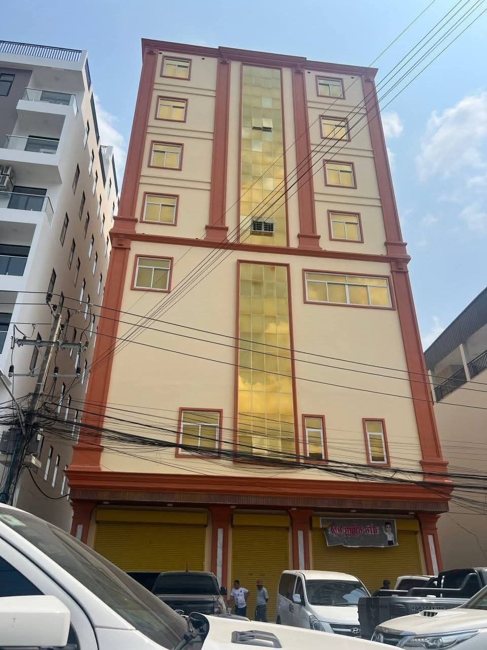 波贝市联合执法持续推进 对重点建筑开展排查与人口普查