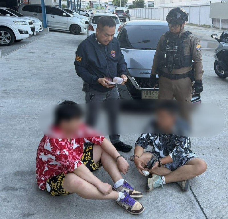 泰国资讯:为养泰国女友持枪抢金店,两中国籍男子在呵叻落网