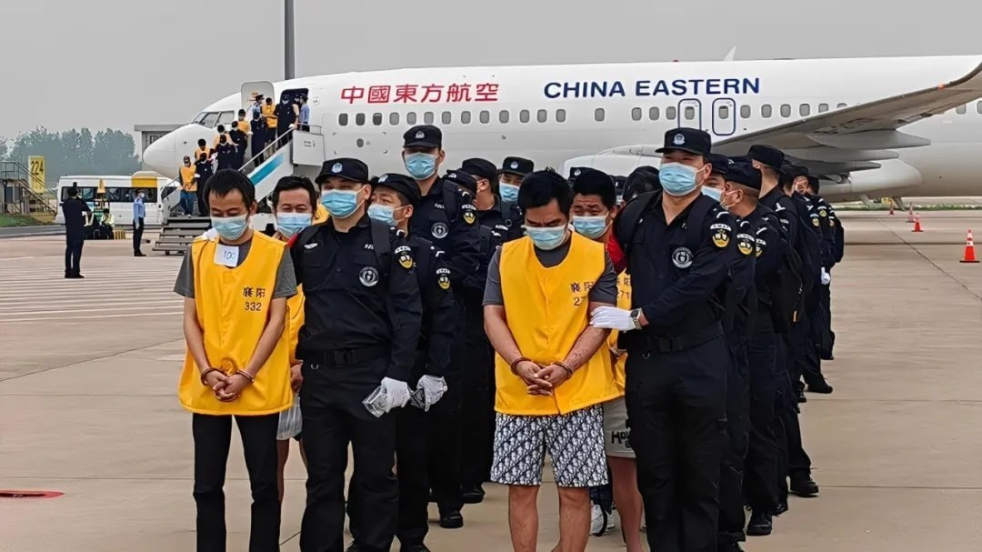遣返回国机票谁买单?中国警方:自费或办案单位负责