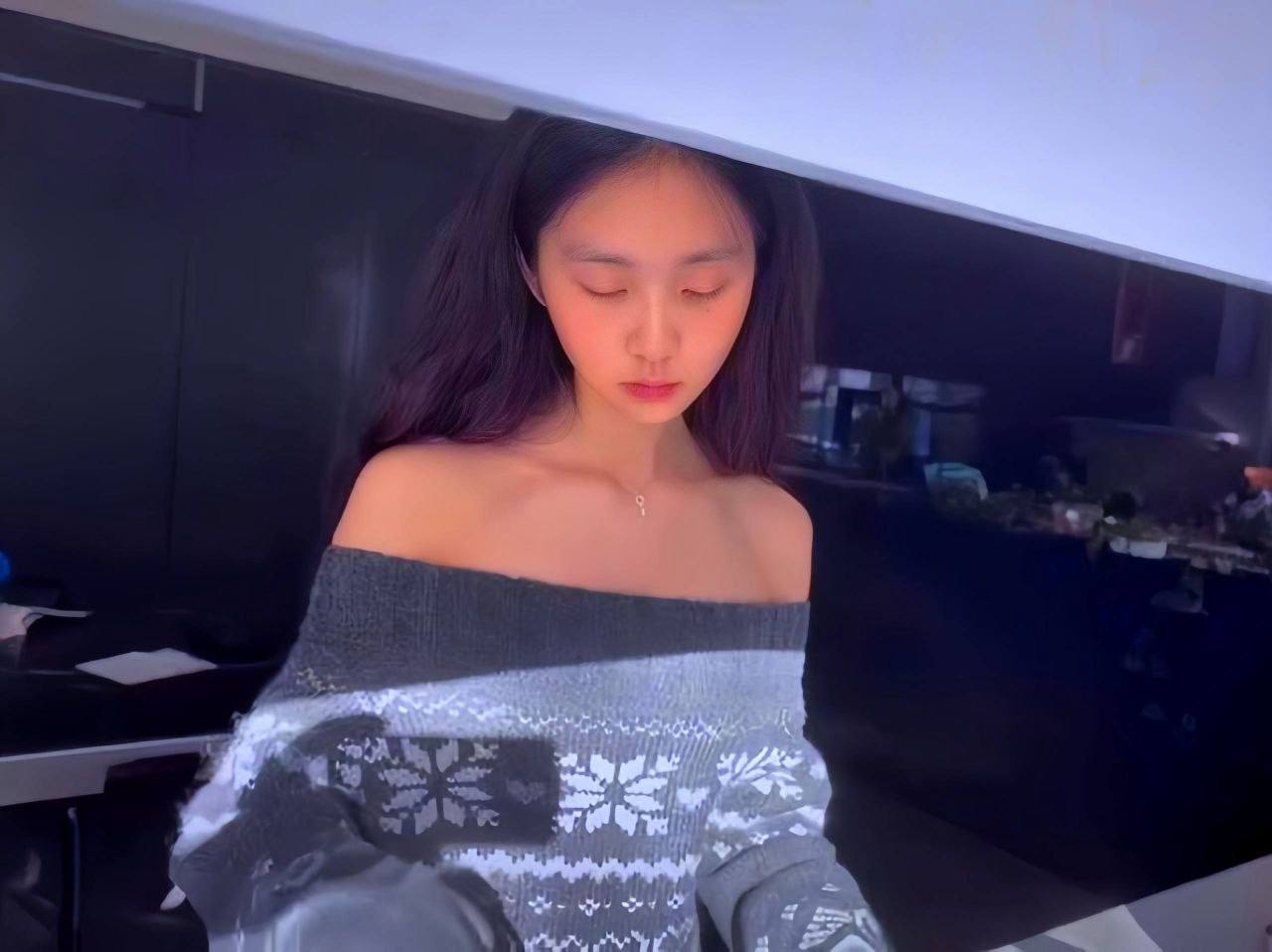 🔥黄多多彻底翻车!国民闺女滤镜碎一地