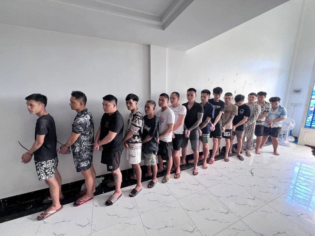 柬埔寨资讯:2026年3月11日,柬埔寨执法部门在金边市开展针对非法居住人员的检查行动,在一处公寓内查获多名非法居住的外籍人员。