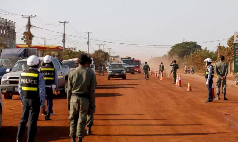 柬埔寨内政部部长苏速卡下令:即日起暂停全国交警路检罚款,仅保留查酒驾与武器