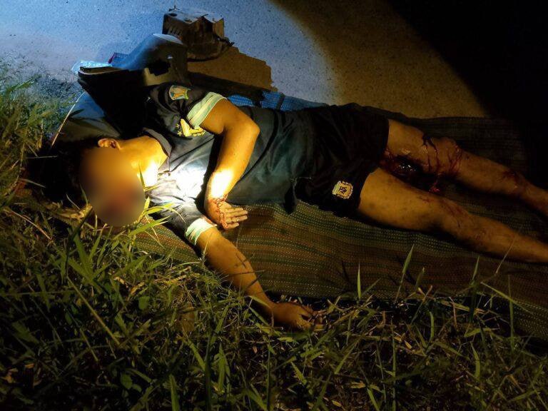 男子残忍砍杀妻子后逃逸 遭车撞击当场身亡