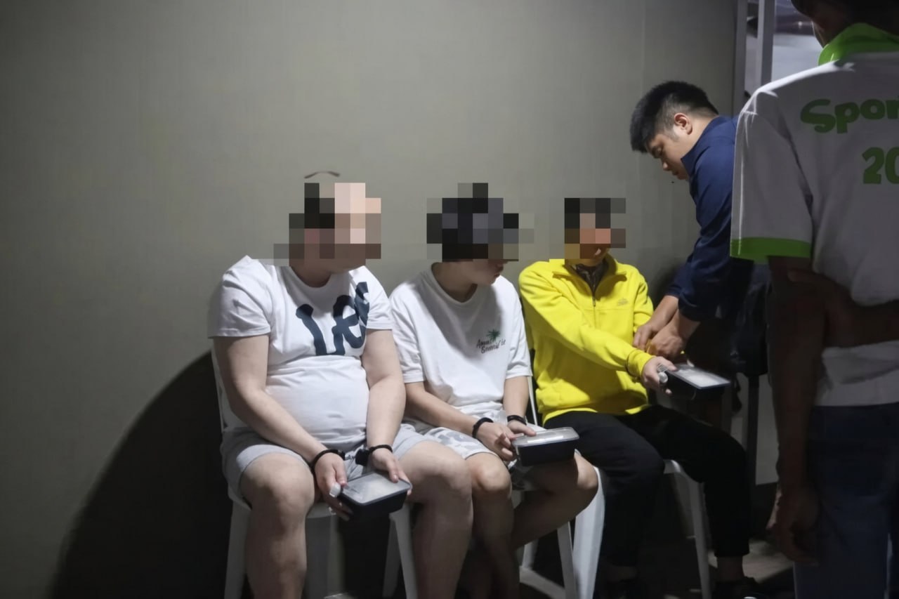 泰国资讯:曼谷公寓突击行动 多名中国籍男子因涉嫌电诈和洗钱被捕