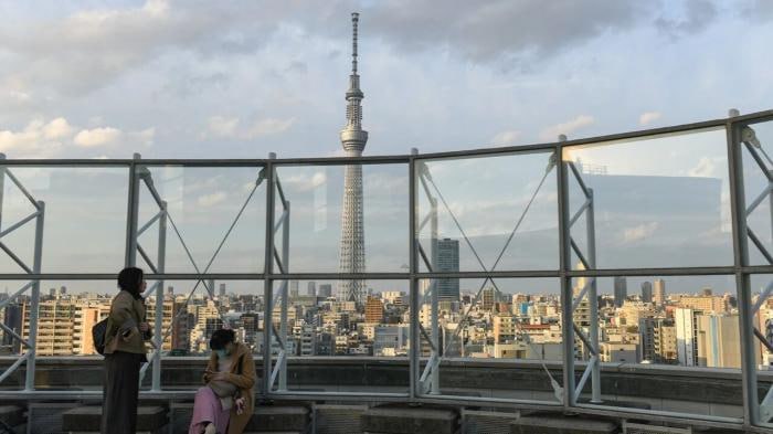 中国游客暴跌近六成,日本旅游业疼了