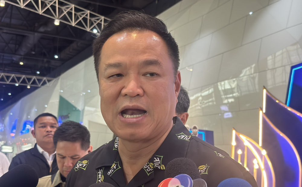 阿努廷强调严打枪支犯罪,非法枪支一律查扣!
